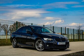 BMW Rad 3 Coupé 325i - 3