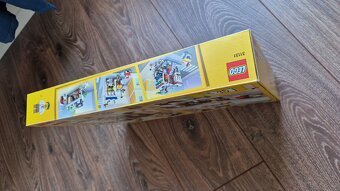 Nové Lego Creator 31131 Bistro s nudlemi v centru města - 3