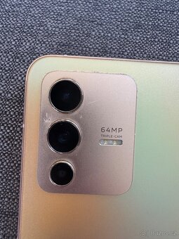 Mobilní telefon vivo v23 - 3