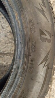 185/60r15 zimní - 3