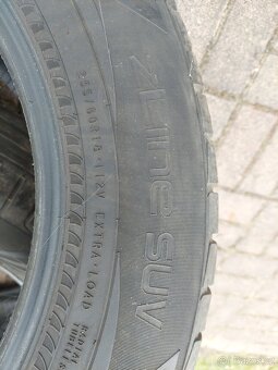 Nokian 255/60 R18 - 3