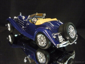Mercedes 500 K Roadster modrý Bburago 1/18 - 1/20 - 3