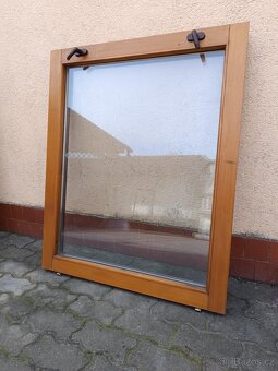 Prodám dřevěná okna s dvojitým sklem - 3