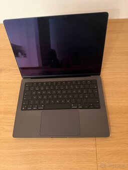 MacBook Pro 14” s čipem Apple M4 Max - 3