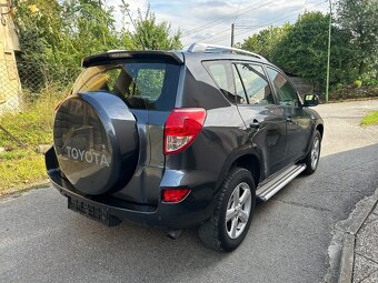 Toyota Rav4 2,2 D-4D - 3