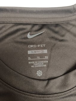 Nike dri-fit sportovní tričko - 3
