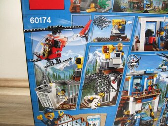 LEGO City 60174 - Stanice horské policie - 3