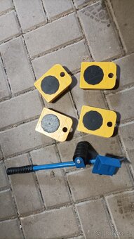 SADA NA STĚHOVÁNÍ NÁBYTKU - 3