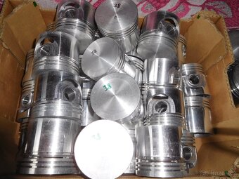 Výbrusová pístní sada Škoda 105 - přebrus na 72 mm - 3