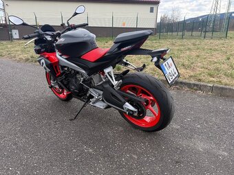 Aprilia Tuono 660 - 3