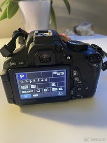 Digitální zrcadlovka Canon EOS 600D + 18-55 EF-S IS II - 3