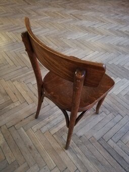 Židle - 3