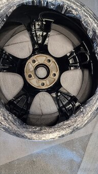 Prodám Alu kola original Škoda Octavia 17, 5x112, - 3