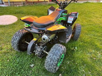 Prodám dětskou čtyřkolku ATV 49cm3 - 3
