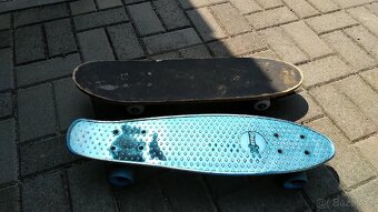 Dívčí koloběžka Oxelo, helma a skateboardy zdarma - 3