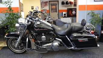 Harley Davidson FLHRI Road King Classic - 3