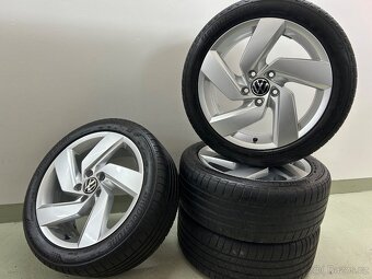 Letní originál alu sada VW Golf VIII Richmond 17” 5x112 - 3