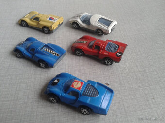 retro kovová autíčka tzv.angličáky - 3