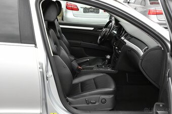 Pronájem auta Škoda Superb Combi 2.0 TDI, Autopůjčovna, Taxi - 3