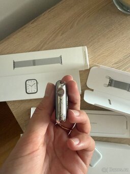 Apple Watch Series 7 41 mm GPS + Cellular - 3