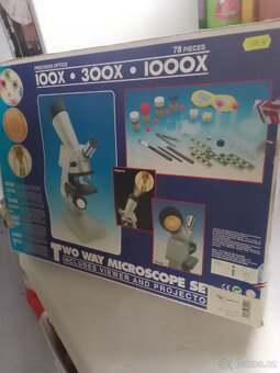 Prodám dětský retro Mikroskop - 3