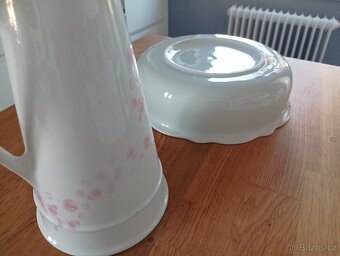 PORCELÁNOVÁ MYCÍ SOUPRAVA FRANCIE - 3