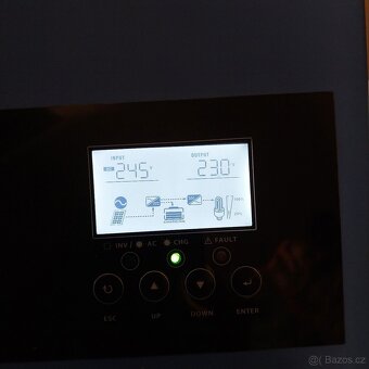 hybridní měnič 6200w s baterií - 3