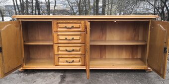 Masivní dubová velká komoda s šuplíky - 3