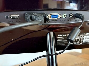 Monitor LG 23,6"s podsvícením LED 100% stav - 3