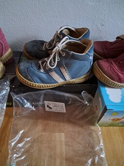 Pegres jarní,  podzimní, celoroční vel. 25, 26, 28, 29 - 3