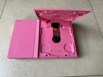 Playstation 2 slim PAL 77004 limitovaná edice - 3