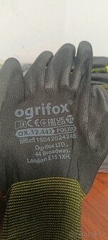 OCHRANNÉ RUKAVICE - 3