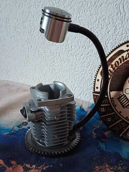 Lampička hlava válce - Autonábytek Kovář - 3