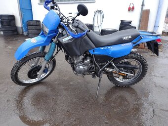 YAMAHA XT 600 E - 3