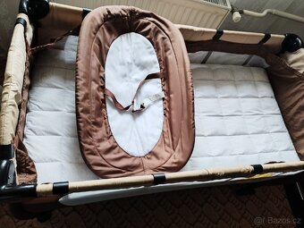 Cestovní postýlka - 3