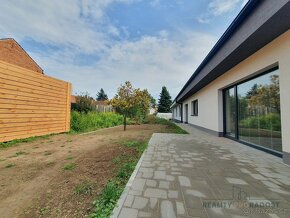 Prodej RD bungalov 4+kk 615 m2  Opatovice u Vyškova - 3