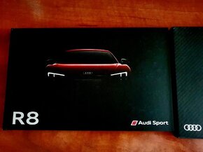 Audi R8 - Prospekt (kniha) - 2016 Rarita  - Výprodej  - 3