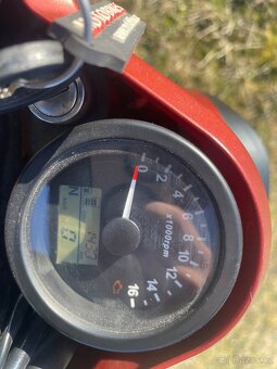 Brixton Crossfire 125 - 3
