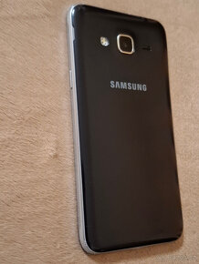 Samsung Galaxy J3 (2016) - 3