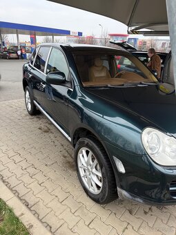 Porsche Cayenne - 3