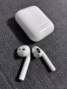 AirPods A1602 - 3
