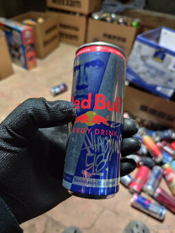 Plechovky od Energy Drinků Red Bull 1 - 3