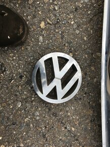 Přední maska VW PASSAT B6 - 3