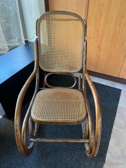 Houpací křeslo Ton Thonet masiv dřevo vypletené - 3