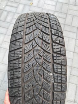 Zimní pneu Goodyear R21 2x 235/45, 2x 255/40 ID.4 Enyaq - 3