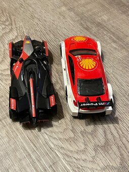Autíčka Shell BMW a Nissan - 3