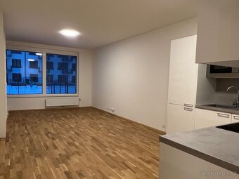 Pronájem 2+kk, 66 m², Vysočany ( Projekt Vivus) - 3