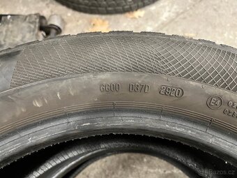 Zimní Pneu 225/55 R17 101V Continental - 3