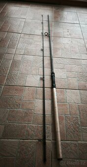 Kaprařský prut Daiwa Black Window XT Bait 3,00m - 3