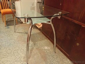 Kovový stůl se skleněnou deskou - 3